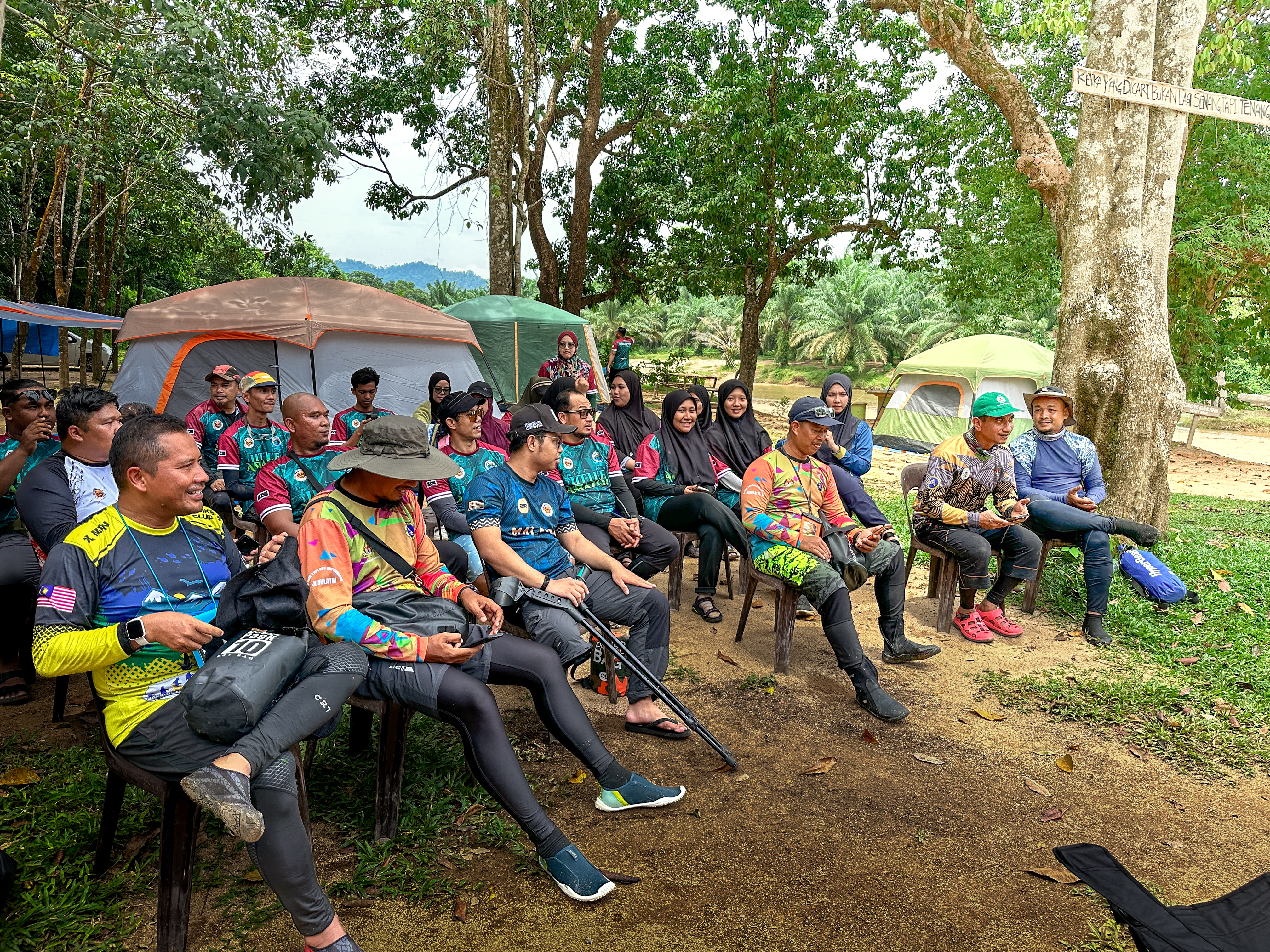 Momen bersama komuniti